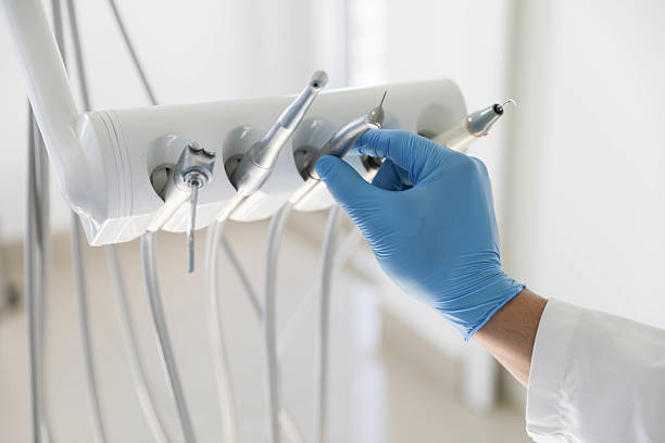 Professional Emergency Dentist technician working in Alabaster, AL